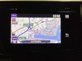 ナビゲーションはフルセグTV対応の純正メモリーナビを搭載しています。Bluetoothオーディオ機能がありますので、スマートフォンなどの音楽も再生できます。