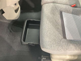 後部座席のお連れ様にも快適な空間です。