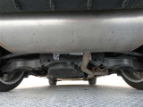 電気式4WDシステム(E-Four)を搭載。雪道などの滑りやすい路面でも安心して走行できます。