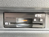【ETC】高速道路の料金所をストレスなく通過!話題のスポットやサービスエリアに多い「スマートIC」利用時は必須のアイテムです。当店でセットアップを実施、ご納車当日からすぐにご利用いただけます!