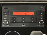 AM/FM電子チューナーラジオが装備されております。