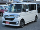 H27年式タントカスタムターボ4WD入庫しました。外装は小傷ございますが、内装含め良好です。お近くのお客様は是非現車ご確認くださいませ。