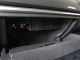 ご納車前に行います点検100項目におきまして、専用のテスターやツールを用いて細かな診断を行います。