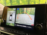 【アラウンドビューモニター】専用のカメラにより、上から見下ろしたような視点で360度クルマの周囲を確認することができます☆死角部分も確認しやすく、狭い場所での切り返しや駐車もスムーズに行えます。