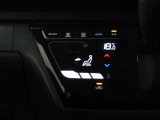 エアコンも装備されています。車内の温度を調整して、より快適にお過ごしいただけます。