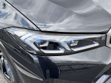 サービスにはドイツ本国と同様に教育と訓練を受け、BMWを知り尽くした「マイスターメカニック」が数多く在籍しております。納車前点検整備で、お客様に安心と安全をお届けいたします。