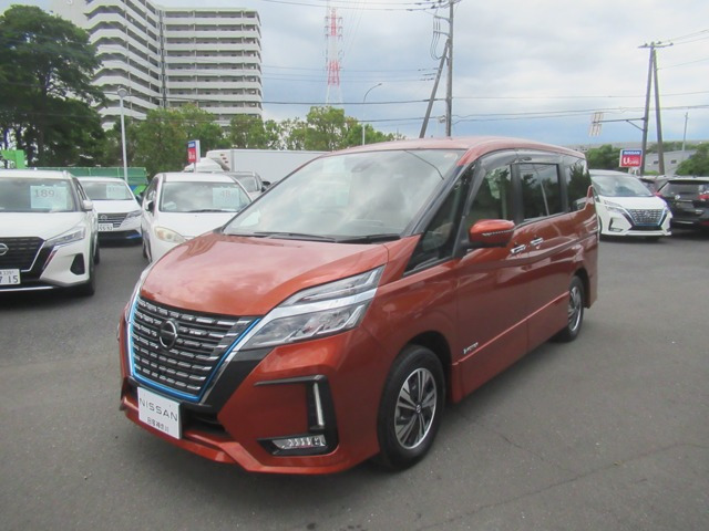 日産 セレナ 