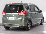 ボディクリーニング後、愛車をピカピカの状態へ保護するコーティング「ブライトパック」がおススメです!水垢がつきにくく、手入れがしやすくなりますよ!いつも愛車をきれいにしておきたい方におススメです。