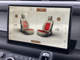 【リヤリクライニングシート メーカーop価格￥45000】リヤシートはリクライニング機能付。シートヒーターも付属して快適なドライブをお楽しみいただけます。
