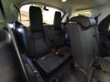 ディスカバリースポーツ  SE 2.0L D200 5+2シートディーゼルターボ 4WD