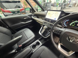 店舗にて現車の確認もいただけますので、お電話で在庫のご確認の上是非ご来店くださいませ!!!