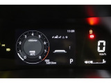 マルチインフォメーションディスプレイ付きのメーターです!エコ運転へ導く多彩な情報を表示してくれます。