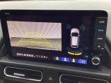 バックカメラも装備しております。車庫入れの苦手なお客様も安心!重宝してくれます!