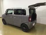 広い開口部で荷物の出し入れがスムーズに行えます
