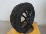 R5年式冬タイヤ195/60R16ヨコハマ製です。