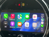 ●Apple Car Play:スマホとの有線接続で、ナビ・オーディオ再生などスマホのアプリ機能が画面でも使える便利機能です!