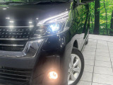 【LEDヘッドライト】悪天候や夜間走行時も良好な視界を確保し安心して運転できる高輝度LEDヘッドライトを装備!点灯速度が早く、消費電力も抑えられています。