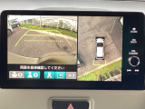 マルチビューカメラが周囲をしっかり映してくれるから、駐車が苦手でも安心。見えにくい場所もひと目でわかり、落ち着いて操作できます。