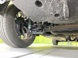 お車を安心してお乗りいただく為には、足回りの定期点検が欠かせません。サービスサポート(有償保証)では無料点検もご提供しており、安心のカーライフをお過ごしいただけるサポート体制が整っています。