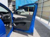 ご覧いただきありがとうございます。車両詳細等お気軽に店舗スタッフまでお問い合わせください。通話無料の専用フリーダイヤルもご用意しております。ぜひご利用ください。