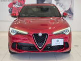 ステルヴィオ 2.9 V6 ビターボ クアドリフォリオ 4WD 