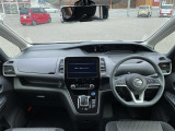 セレナ 1.2 e-POWER ハイウェイスターV 修復歴無し