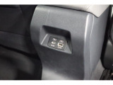後席にもUSB充電ポートtypeA/Cのどちらも使えます。