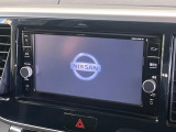 【純正ナビ】人気の純正ナビを装備。オーディオ機能も充実しており、Bluetooth接続すればお持ちのスマホやMP3プレイヤーの音楽を再生可能!毎日の運転がさらに楽しくなります!!