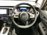 クルーズコントロールを装備しています。高速道路などで一定の速度で走ってくれるので運転が楽ですよ!速度を設定できますので、スピードの出しすぎにも注意できます。