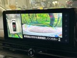 【アラウンドビューモニター】専用のカメラにより、上から見下ろしたような視点で360度クルマの周囲を確認することができます☆死角部分も確認しやすく、狭い場所での切り返しや駐車もスムーズに行えます。