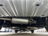 【 車両底面 】現車の確認はお電話で在庫のご確認の上、是非ご来店くださいませ!ご来店の難しい方は店舗スタッフがお電話やメールで詳細をお答えさせて頂きます。