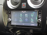 ナビゲーションは純正メモリーナビ(MM316D-W)を装着しております。AM、FM、CD、DVD再生、Bluetooth、音楽録音再生、フルセグTVがご使用いただけます。初めて訪れた場所でも安心ですね