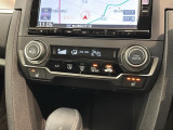 フロント両席にはシートヒーターが付いています!寒い日に便利な装備ですね。