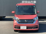 優れたデザイン性ながら小回りの利くコンパクトボディで、運転しやすいですよ