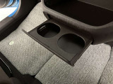 残価設定型クレジットをご用意しております。車両価格の一部をあらかじめ残価として据え置き、残りの金額を分割払いとするプランです。 詳しくはスタッフにお問合せください。