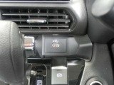 USB差し込みは運転席のすぐ近くに配置されています