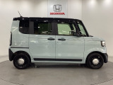 購入後も自社指定整備工場完備でお客様の愛車をしっかりサポート致します!御納車時には安全かつ安心してお乗り頂けるようホンダ専門知識を持つ整備スタッフが点検・整備・装備も説明をしてお渡ししております。