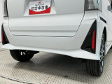【コーナーセンサー】駐車が苦手な方には特におススメの装備です!搭載されたセンサーで障害物を検知、距離に応じてブザー音で段階的に知らせてくれます♪