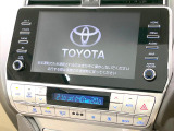 【メーカー純正ナビ】インテリアに溶け込むスタイリッシュな「専用設計」メーカーナビを装備♪視認性や操作性など基本性能にも優れ、より上質なカーライフをお楽しみいただけます。