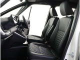 見通しのよいすっきりとした視界で、誰でも運転しやすいです。運転のしやすさは疲れにくさにも繋がりますよ♪