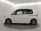 私共のお車は全て、ご納車前にトヨタの整備工場でプロの整備士が点検又は車検整備を行いお渡し致します、安心してお乗りください。