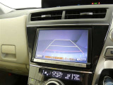 バックガイドモニターで、後方を確認しながら安心して駐車することができます。運転初心者も熟練者も必須の機能ですよ!