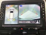 【アラウンドビューモニター】車を上から見下ろしているかのような映像で周囲の状況がひと目で確認、狭い駐車場に駐車するときも安心です♪♪障害物などがあると警告音がなりますので安心して駐車が出来ます★