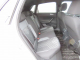 ISOFIX(イソフィックス)基準適合チャイルドシート固定装置!!安心楽々で対応チャイルドシートが取付できます。