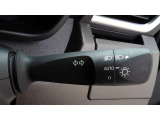 ライトもAUTO機能が付いていて、暗くなると自動で点灯し、明るくなると自動で消灯するので、大変お役にたちますよ!!