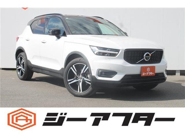 XC40 T5 AWD Rデザイン 4WD 禁煙車 純正ナビ 全周囲カメラ