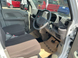 運転席は広くゆったり作られているので運転される方もリラックスして運転できます!