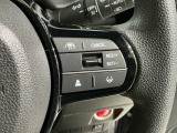 クルーズコントロールを装備しています。高速道路などで一定の速度で走ってくれるので運転が楽ですよ!速度を設定できますので、スピードの出しすぎにも注意できます。