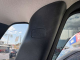 カーテンエアバッグが付いています!側面衝突時や車両転倒時に頭部を保護します。全席をカバーするため、全乗員の安全性を向上。安心してお出かけいただける安全設計です。