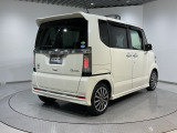 自動車保険・JAFも取り扱っております。また、お客様のご希望で保証延長(有償・一部の車種では取り扱いできません)もご準備しております。